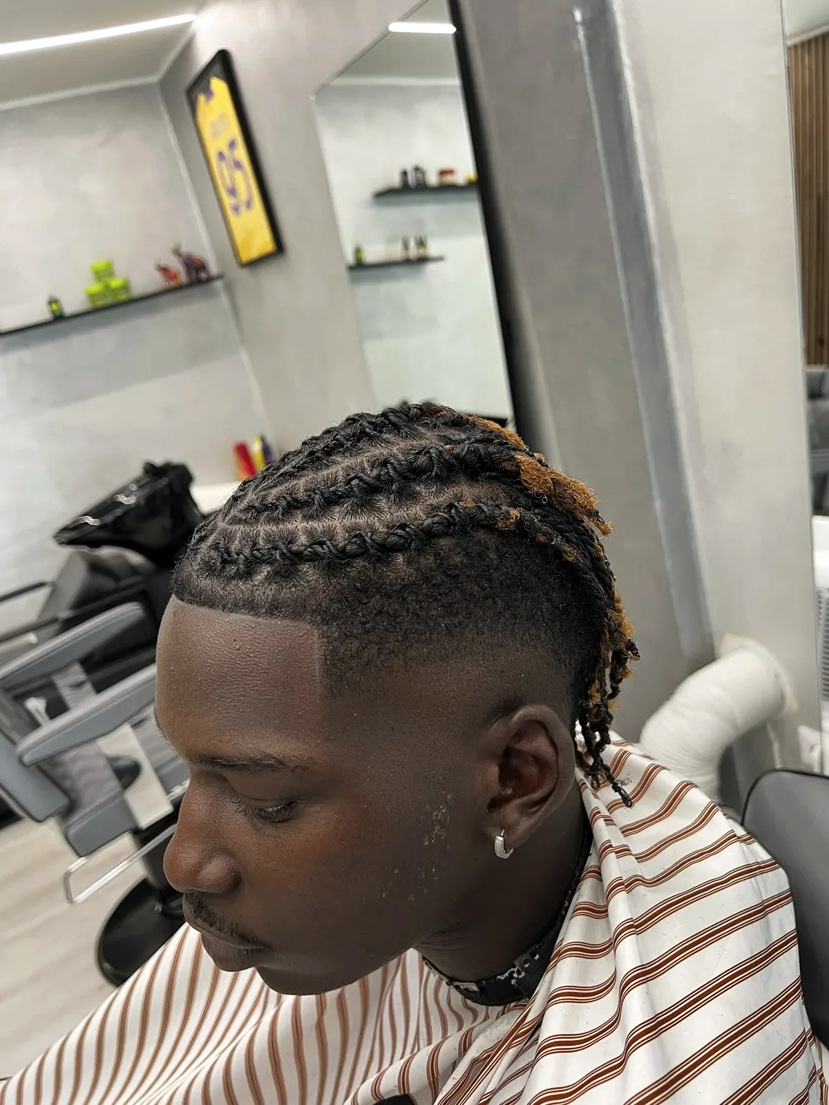 Tresses & locs
